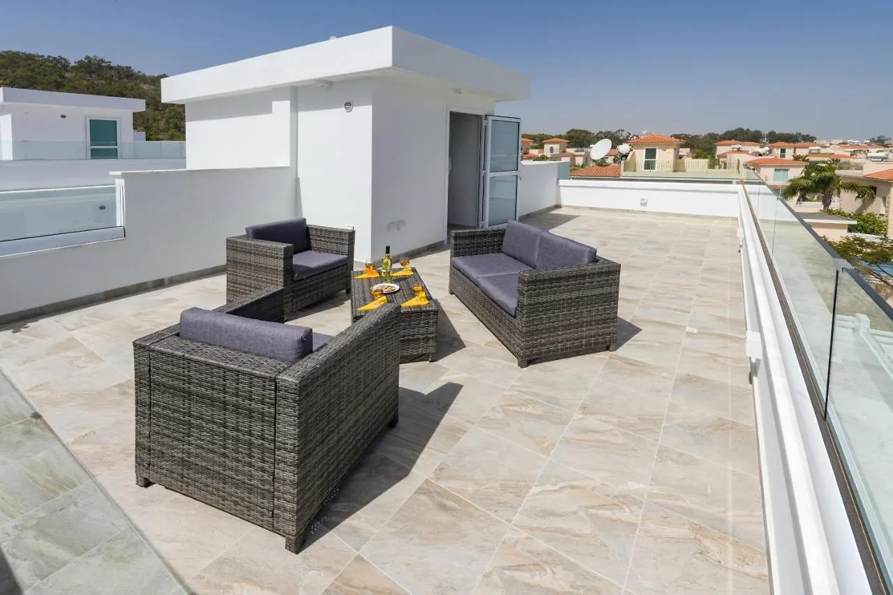 Green Bay Villa #13 Protaras