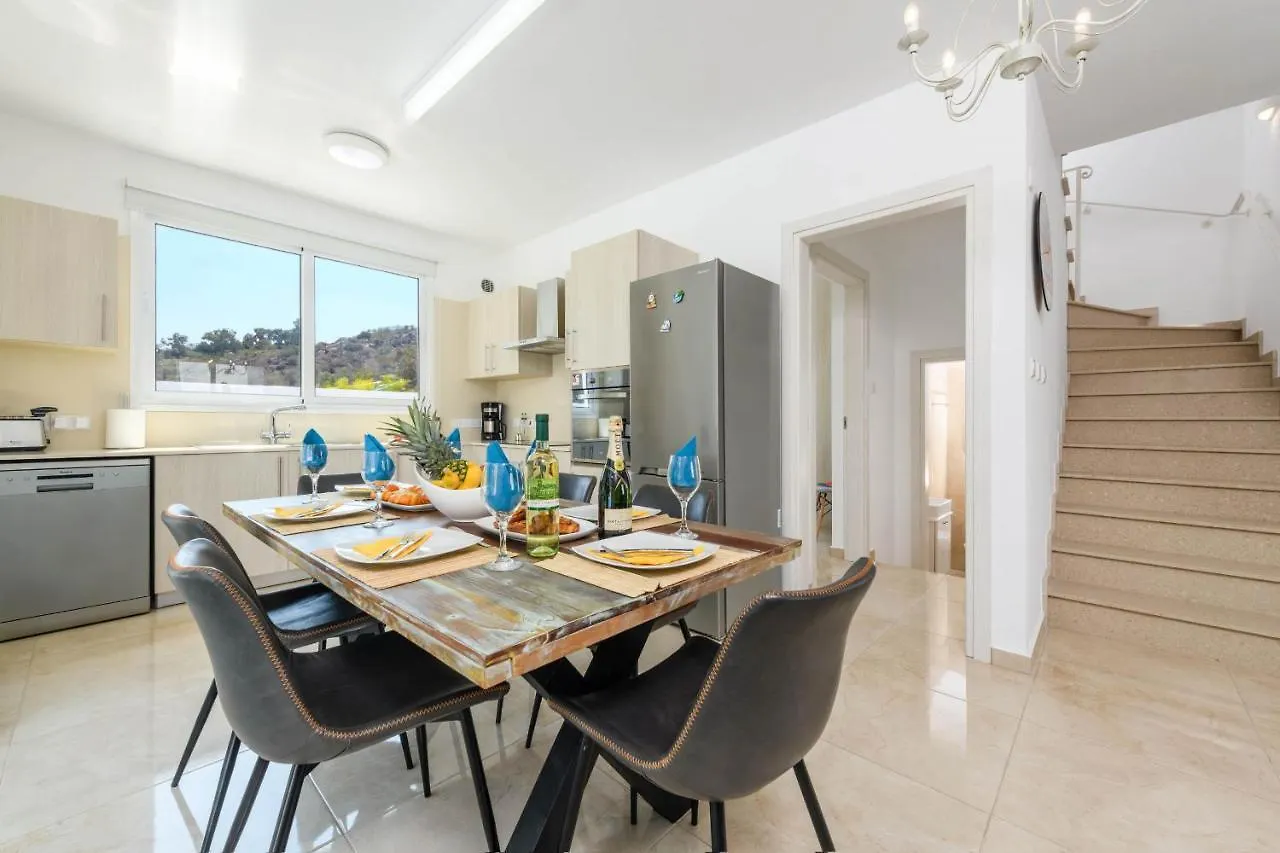 Green Bay Villa #13 Protaras
