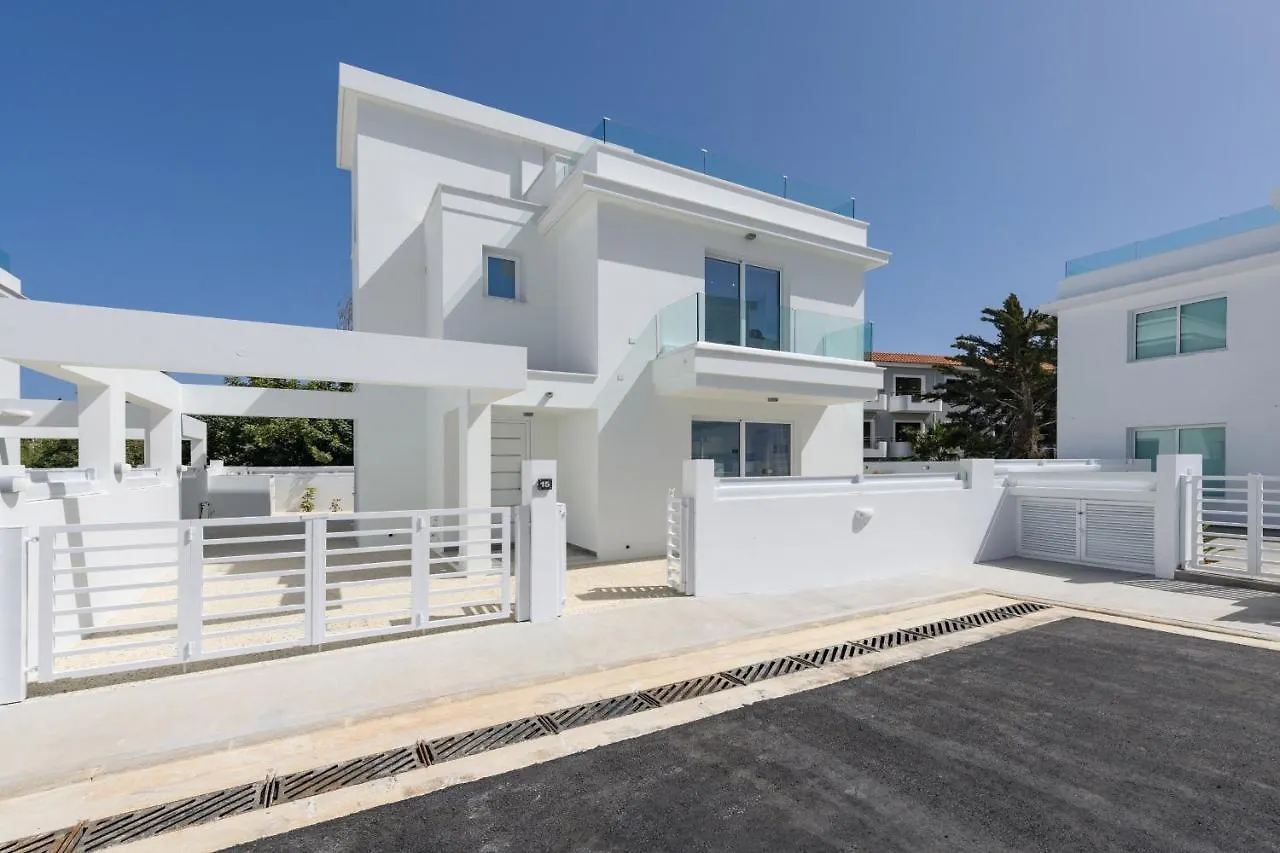 Green Bay Villa #13 Protaras Cyprus