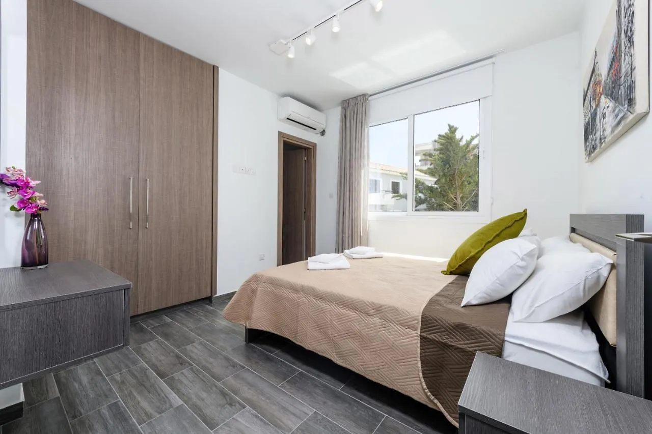 Green Bay Villa #13 Protaras 0*,