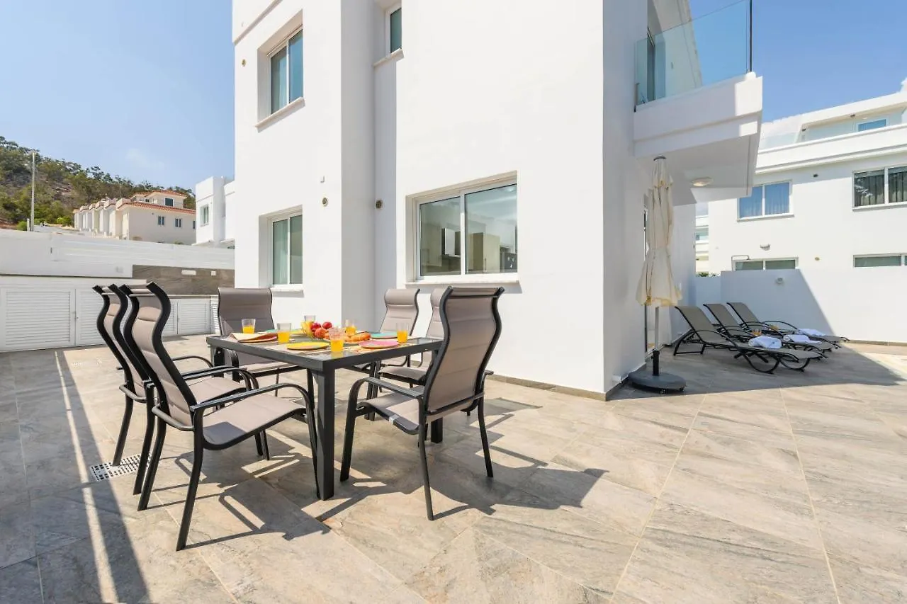Green Bay Villa #13 Protaras