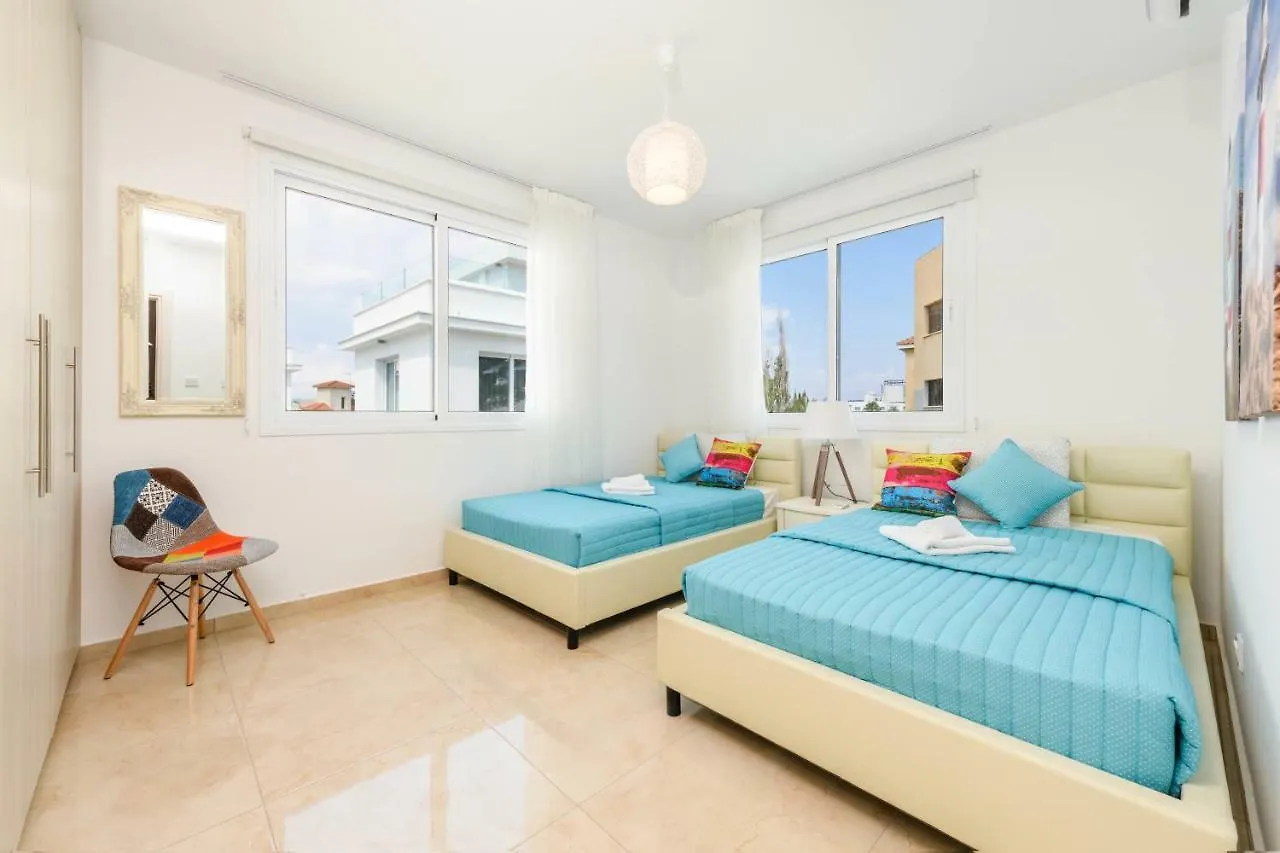 Green Bay Villa #13 Protaras